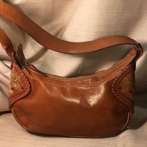 Capaccioli Firenze Embroidered leather purse